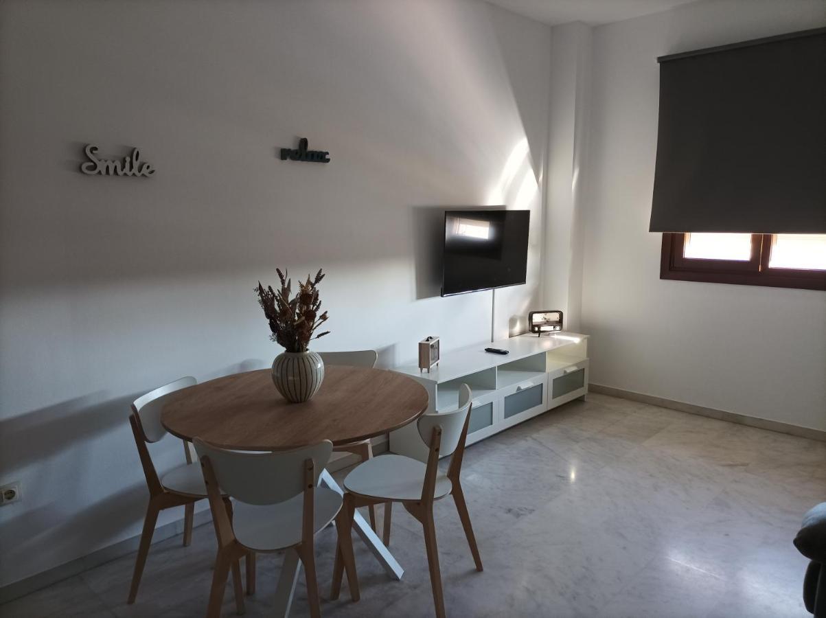Ijd Apartments 9 Parking Gratis Y Piscina Bormujos Dış mekan fotoğraf